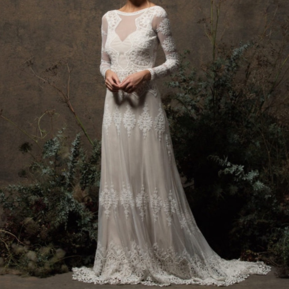 Dreamers and Lovers Aurora Wedding Gown